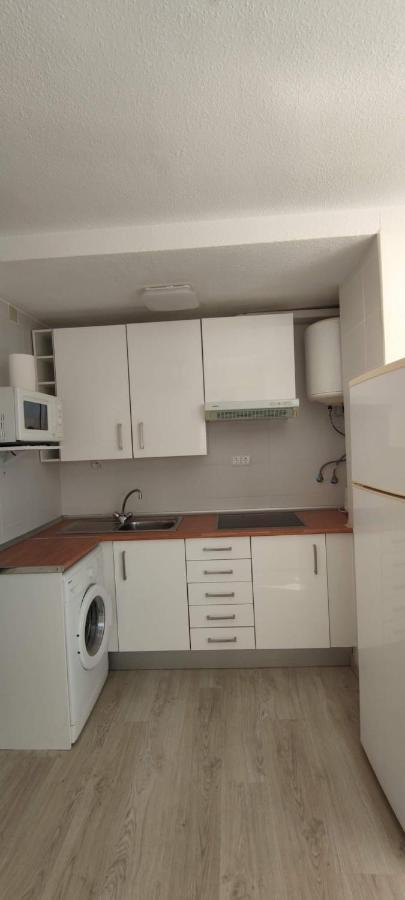 Precioso apartamento con piscina y vistas al mar Mediterráneo. Benidorm Exterior foto